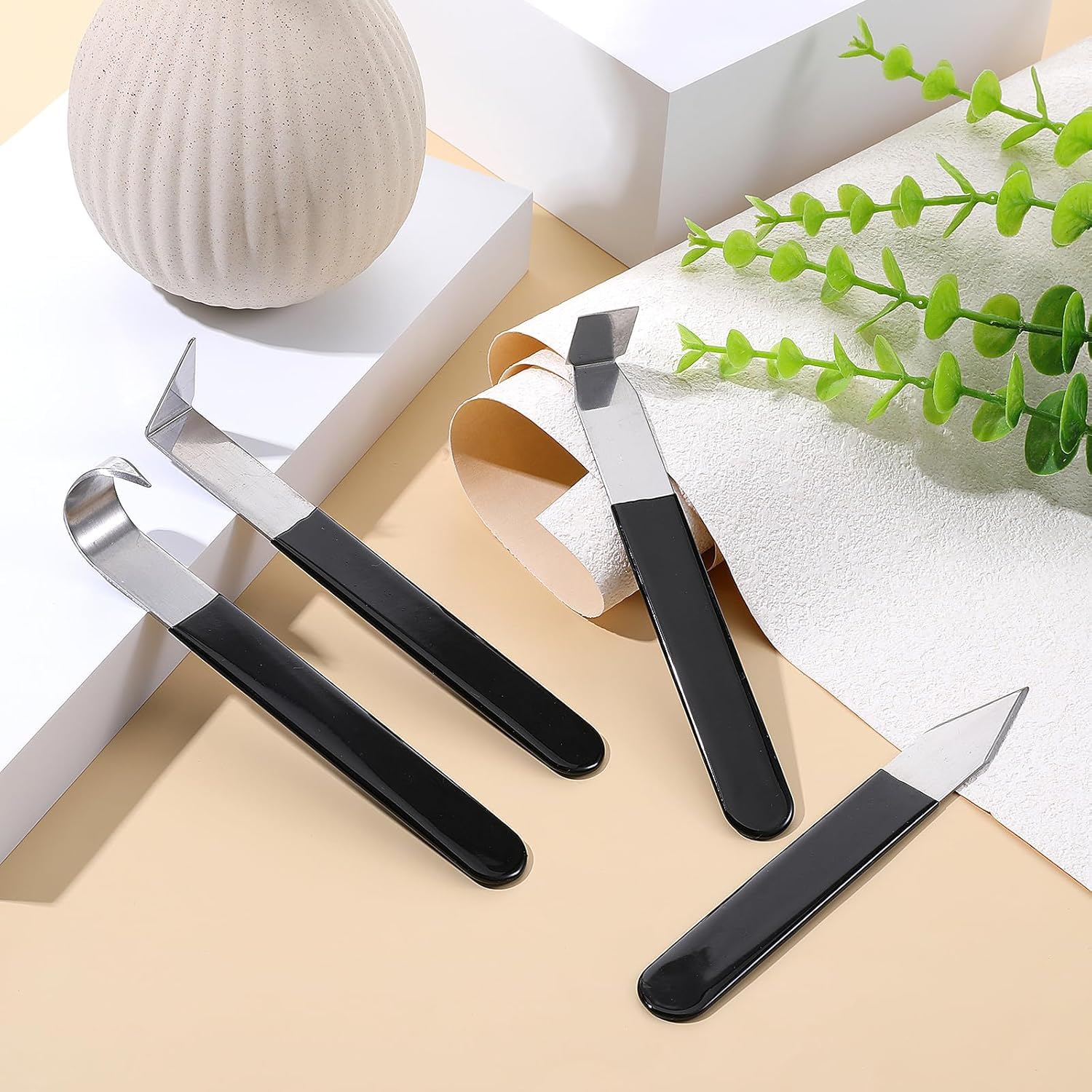 Lot de 4 outils de sculpture de poterie en argile - Couteau de coupe fait à la main - Artisanat - Modélisation et sculpture Lot de 4 outils de sculpture de poterie en argile - Couteau de coupe fait à la main - Artisanat - Modélisation et sculpture
