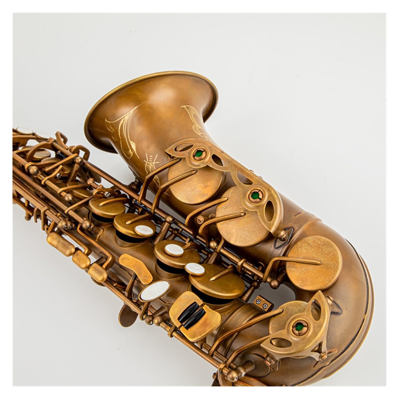 美品 JUUXAAN アルトサックス 管楽器 ケース付属 彫刻 美品 JUUXAAN アルトサックス 管楽器 ケース付属 彫刻 美品 JUUXAAN