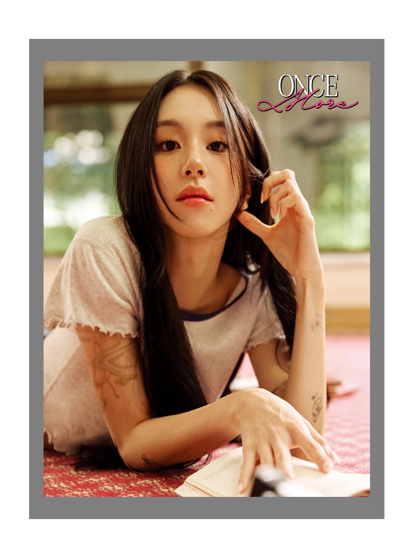 Amazon.co.jp: TWICE Chaeyoung Esquire Special Photobook Once