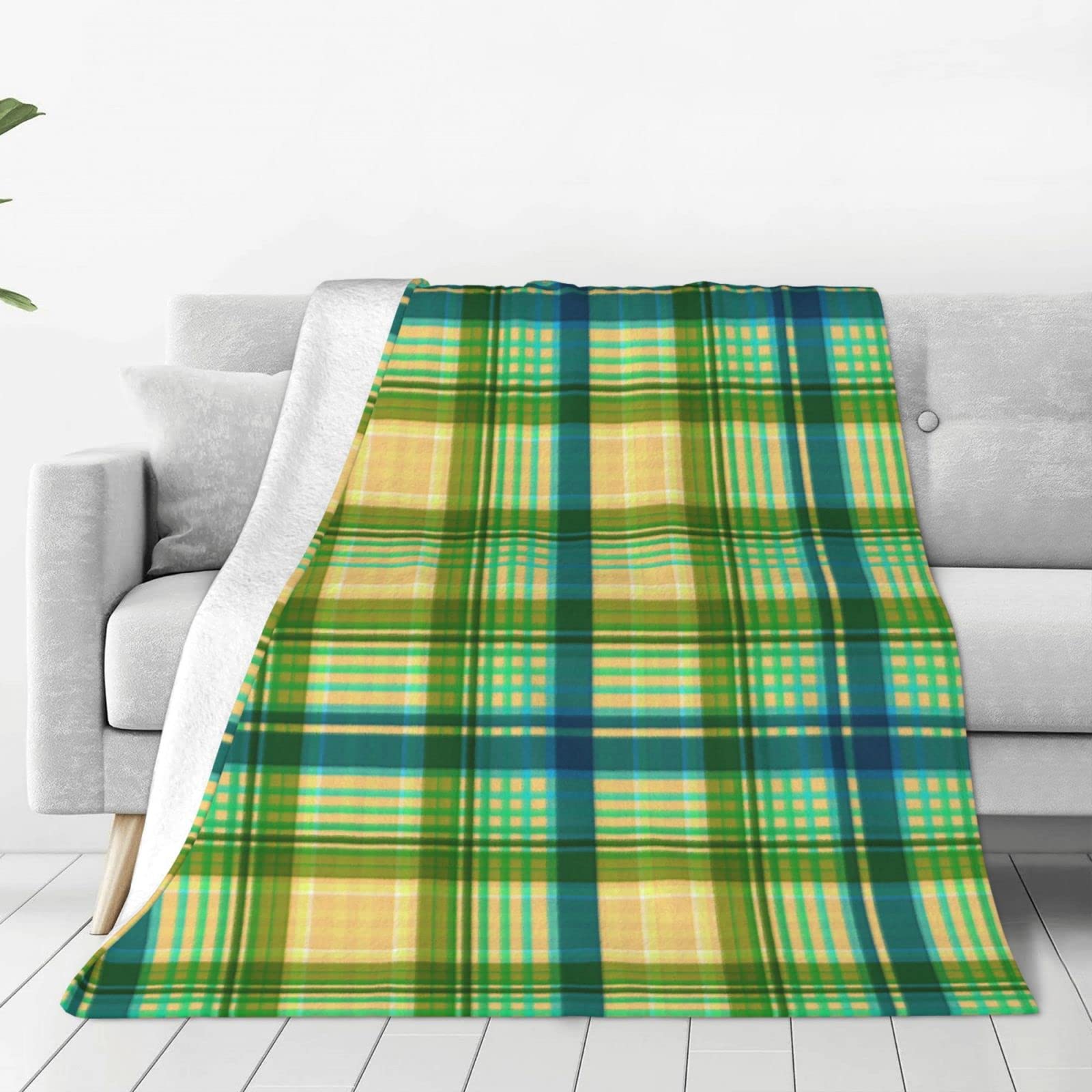 Lsjuee Throw Blanket Irish Green Plaid Warm Cozy Soft Lightweight Flannel Fleece Blanket for Bedroom Sofa Room Home Decorative Fuzzy Blanket 80"x60"