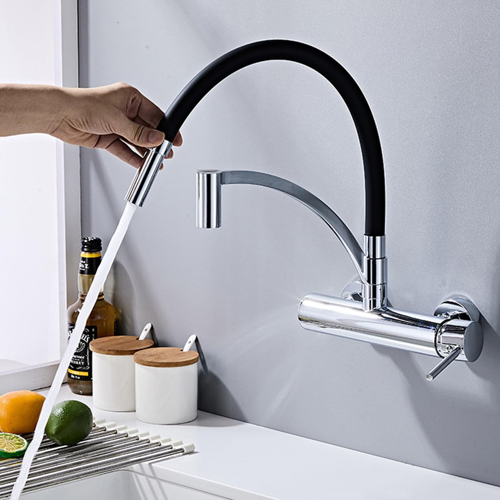 Mitigeur d'évier avec douchette extractible pour nettoyer facilement les grands récipients