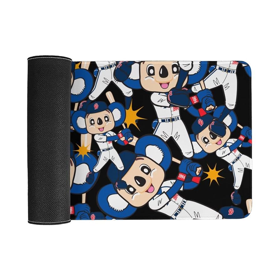 ★ディアゴスティーニ　ウルトラマンデーファイルA４サイズカード　マウスパッド付 ☆ディアゴスティーニ ウルトラマンデーファイルA4サイズカード