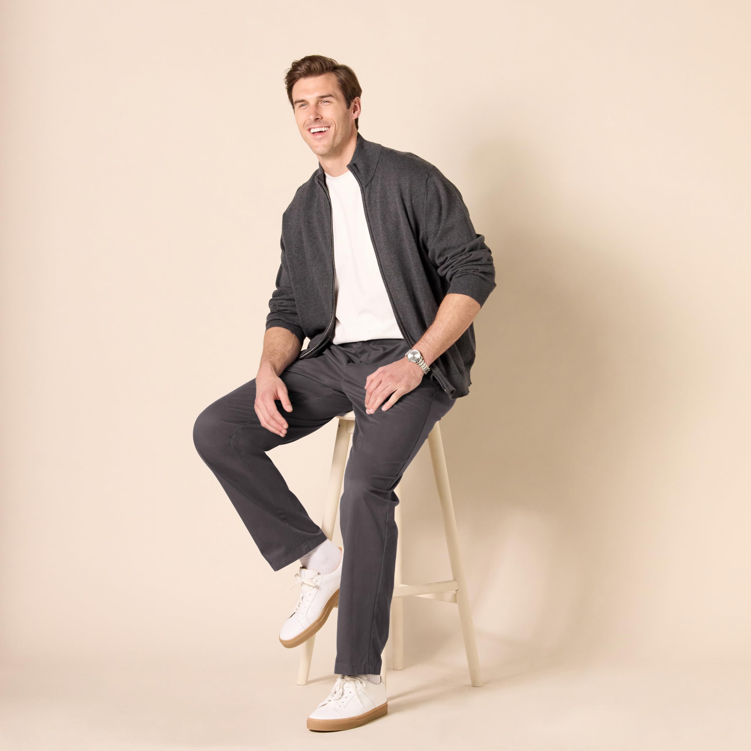 Amazon Essentials Men's Straight Fit Wrinkle-Resistant Flat-Front Casual Chino Trousers — view 7
