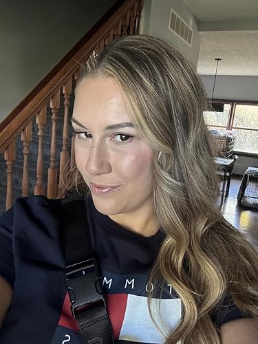 Review Image by Teresa Uptown Hair