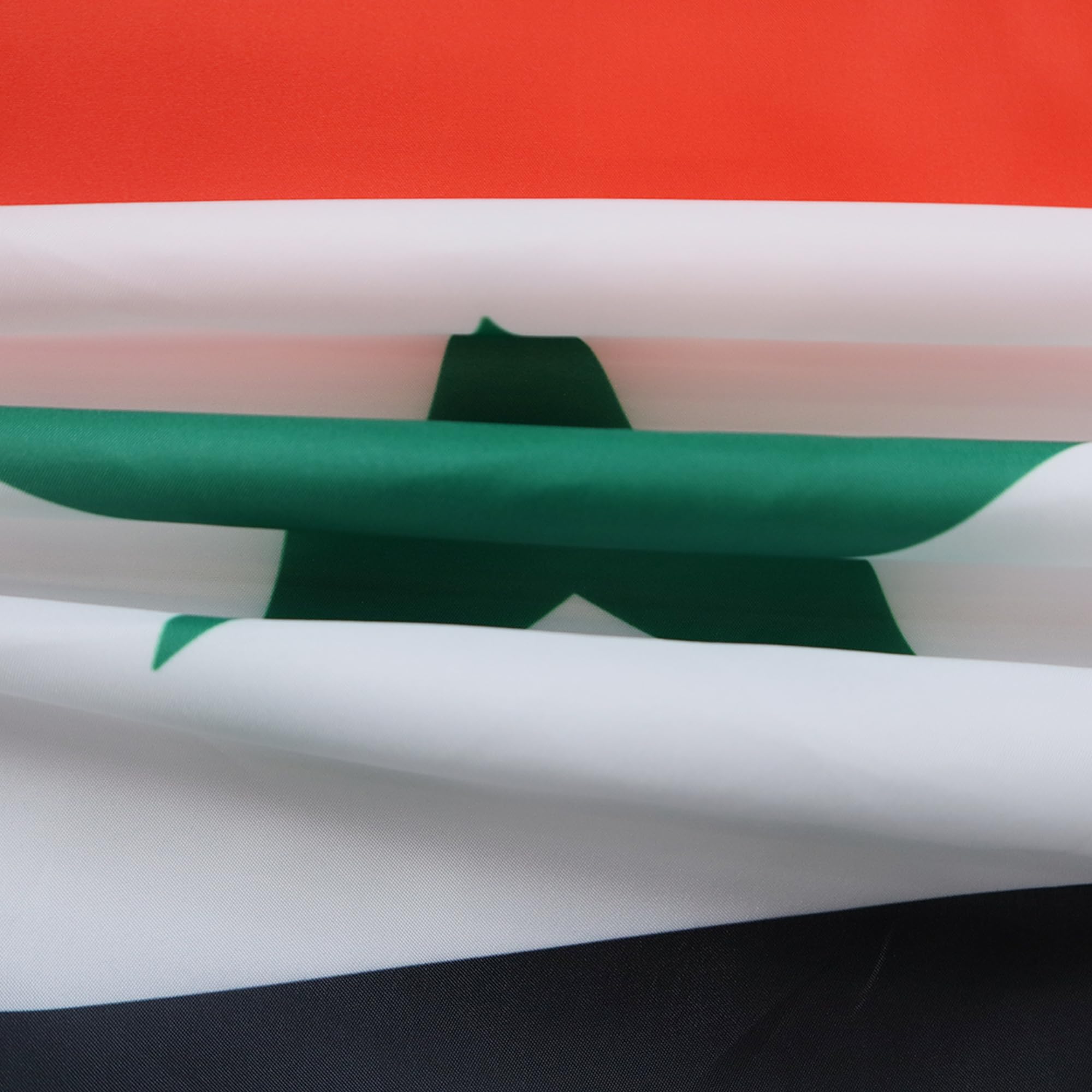 AZ FLAG Syrian Flag 150 x 90 cm with 4 Eyelets for Balcony or Wall, 1 Pièce - Image 2