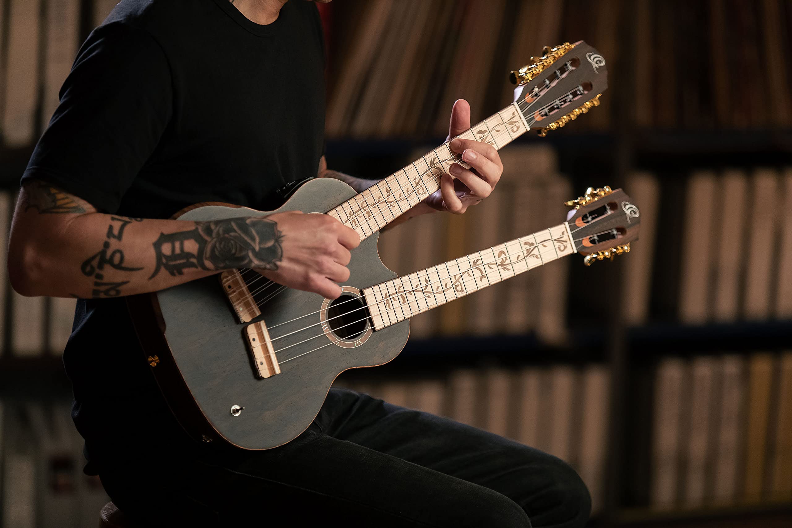 Ortega Guitars Double Neck Ukulele Elettro-Acustico – 8 Corde Tenor, Tenor – Custom Built Series – Gig Bag Inclusa – Ziricote, Natural (HYDRA-ZS)