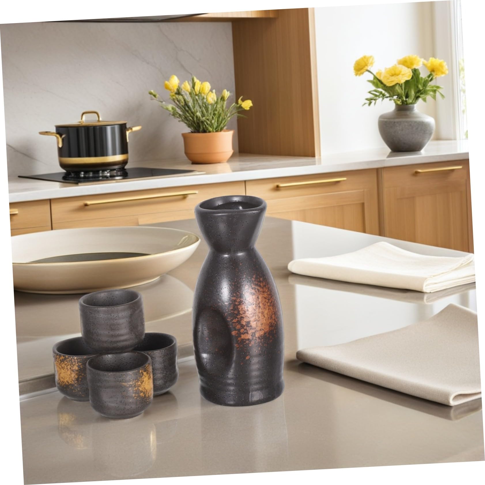 ULTECHNOVO Sakè Giapponese Bottiglia Tokkuri e Tazze Ochoko in Ceramica per Servire Sakè Caldo o Freddo per Uso Domestico Bar e Ristoranti