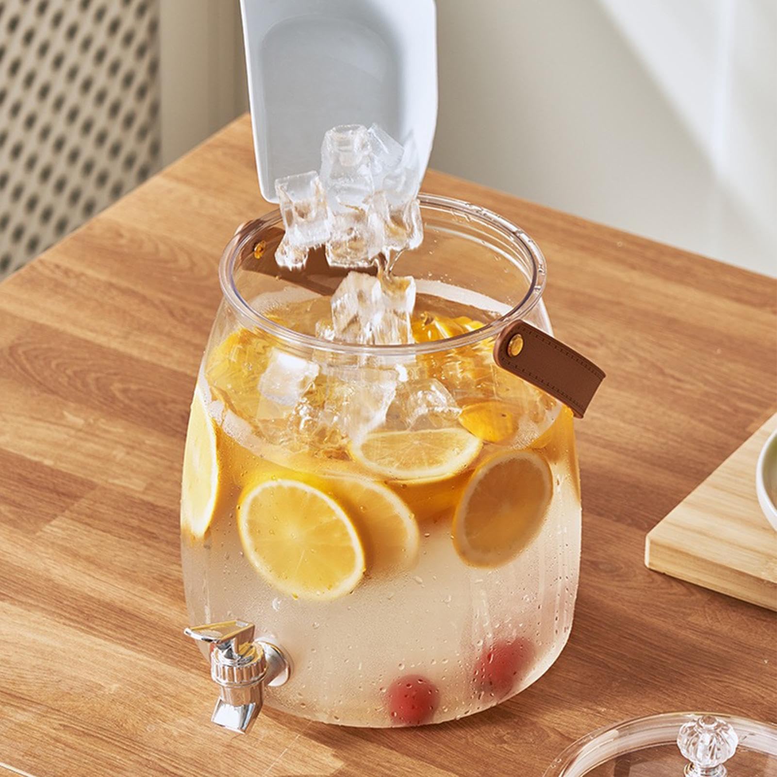 Distributeur de Boissons avec Robinet, 5 L Bonbonne de Jus de Fruits avec Robinet pour BBQ, Jarre Cocktail, Fêtes à la Piscine et Réunions de pendant les Vacances