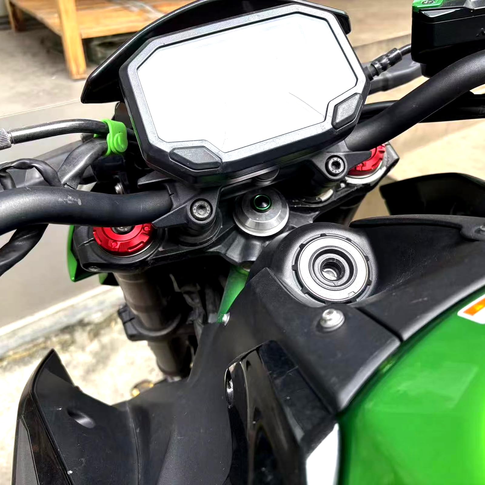 Pour Z900 Z900RS Z900SE Z 900 RS SE 2017-2025 Bouchon d'amortisseur avant pour moto Couvre-colonne à trois étoiles Accessoires (Noir)
