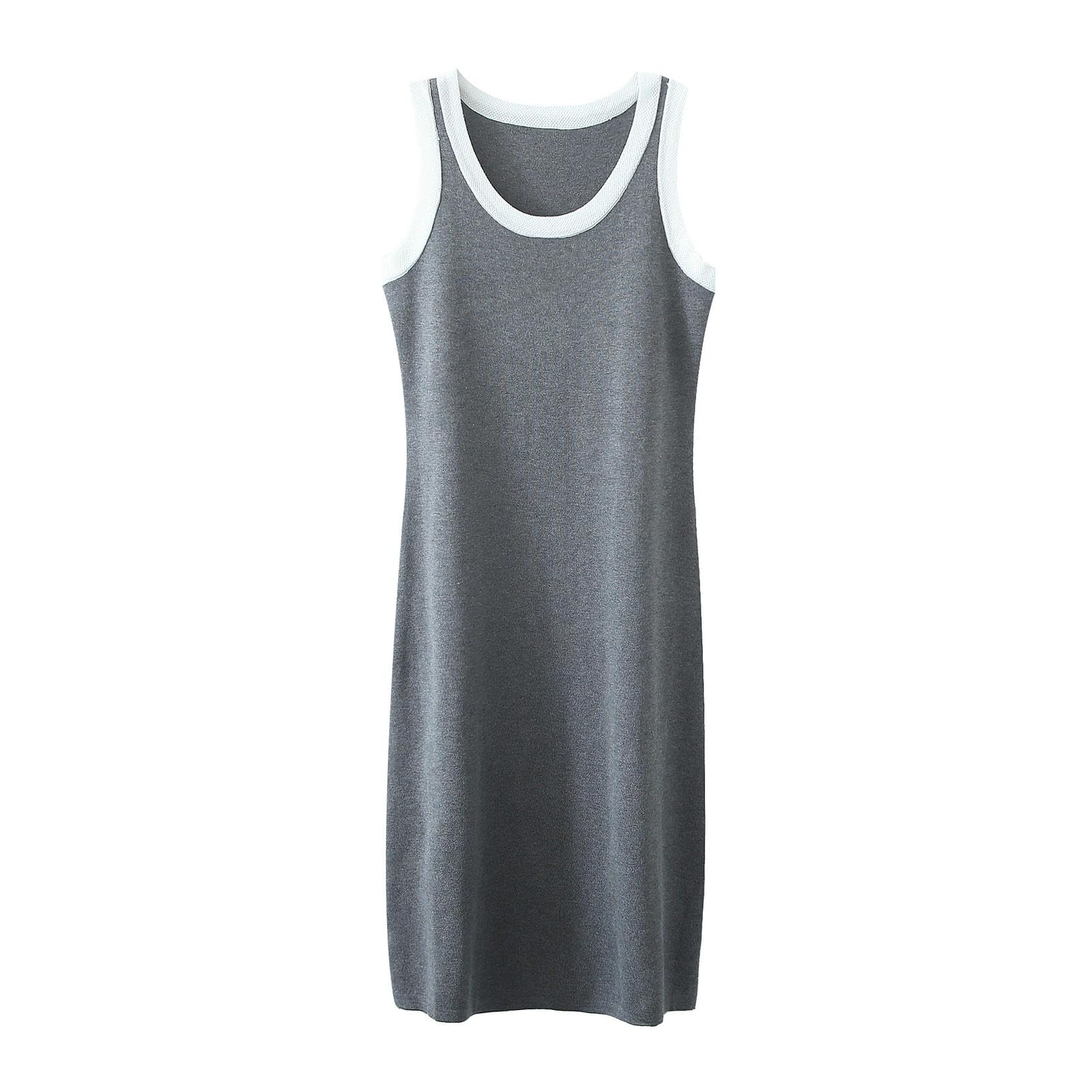 Robe longue en tricot sans manches gris idéal pour vos soirées d'été en terrasse
