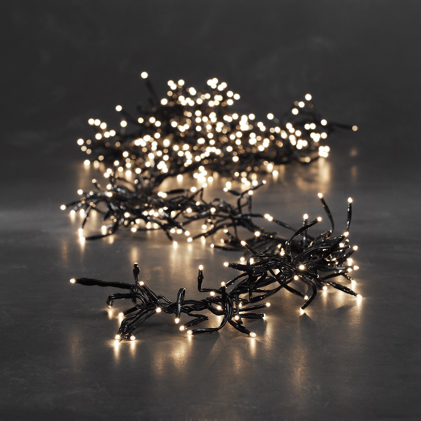 Konstsmide 3712-000 Microlight - Guirnalda de luces (576 bombillas transparentes, multifunción, transformador externo de 24 V, cable negro)