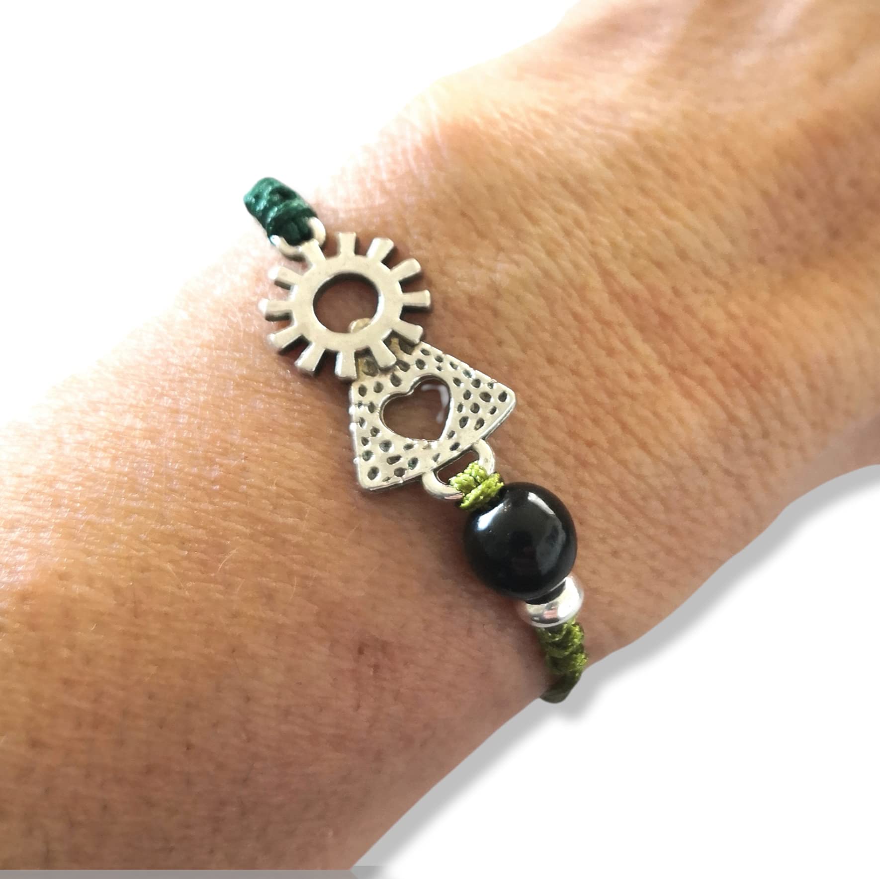 Pulsera santina virgen de covadonga azabache asturiano - GEMOTERAPIA FACIL