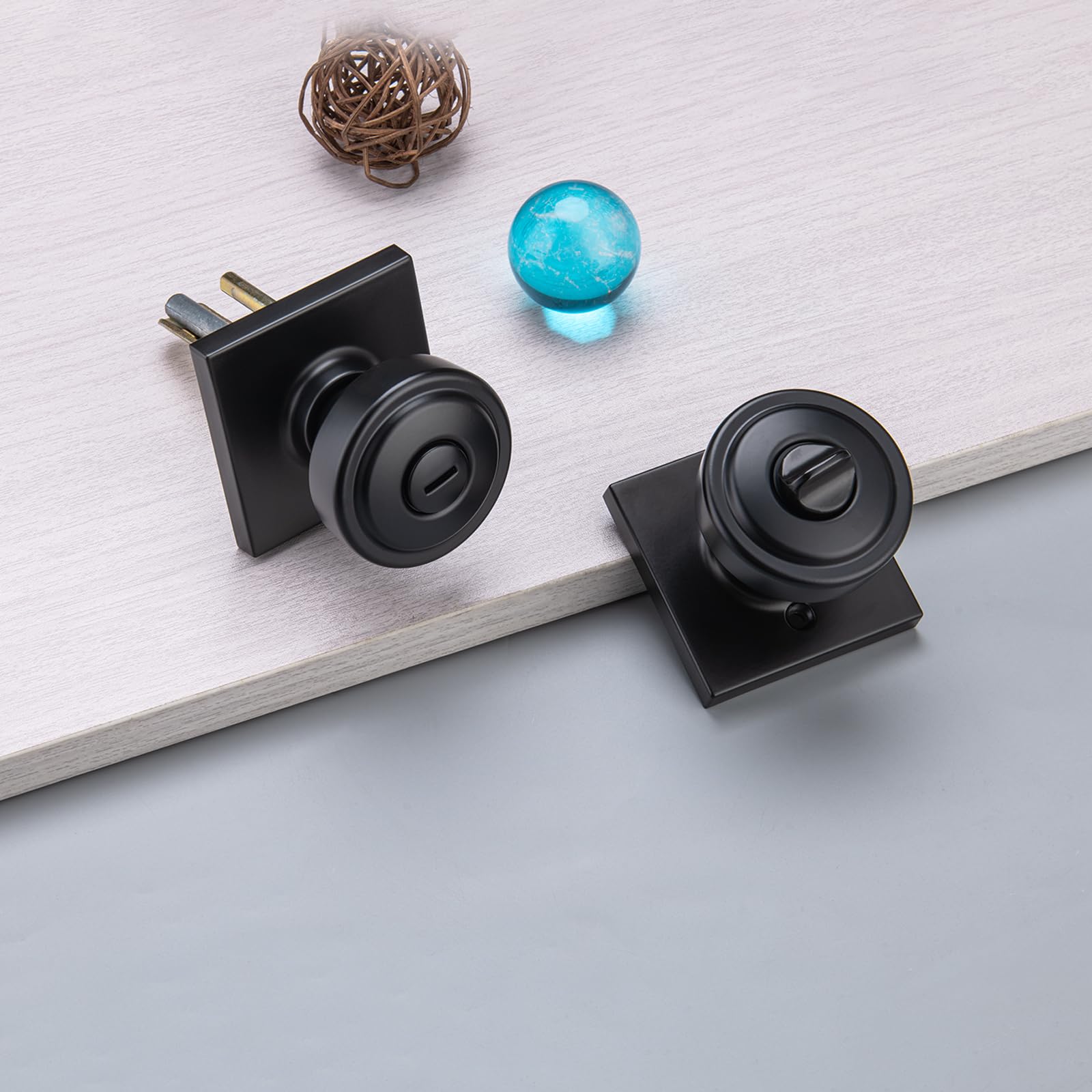 Ncsen Matte Black Matt Black Door Knobs With Lock And Keys For Exterior Door, Pismo Knob & Aluminum Square Rosette For Interior Bedroom & Living Room