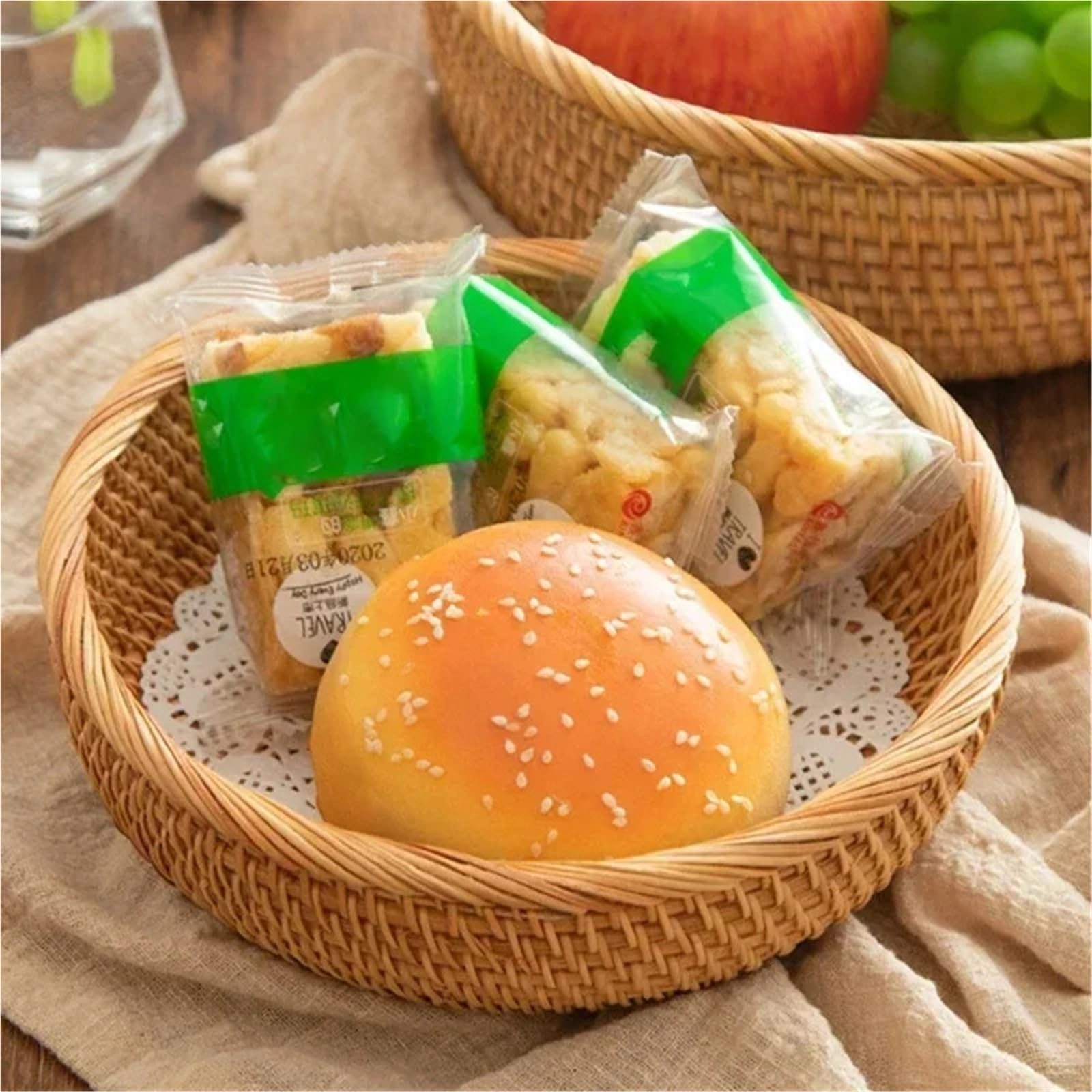 Handwoven Rectangular Rattan Wicker Basket Fruit Tea Snack Bread Picnic Storage Box Kitchen Supplies pour l'organisation de la Maison(30x20x9cm)
