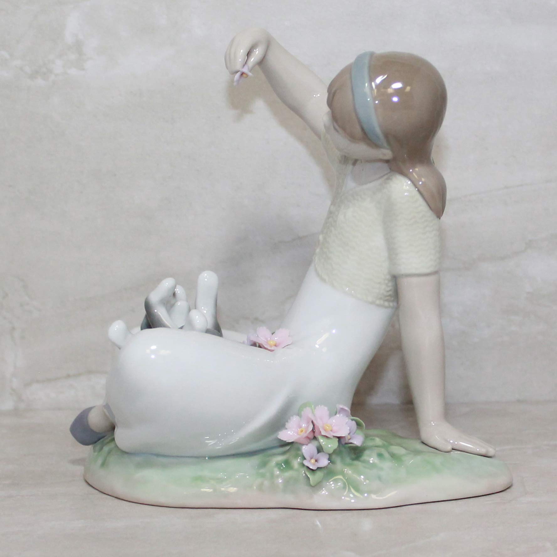 Amazon.com: Lladro Playtime with Petals 07711 Privilege Piece