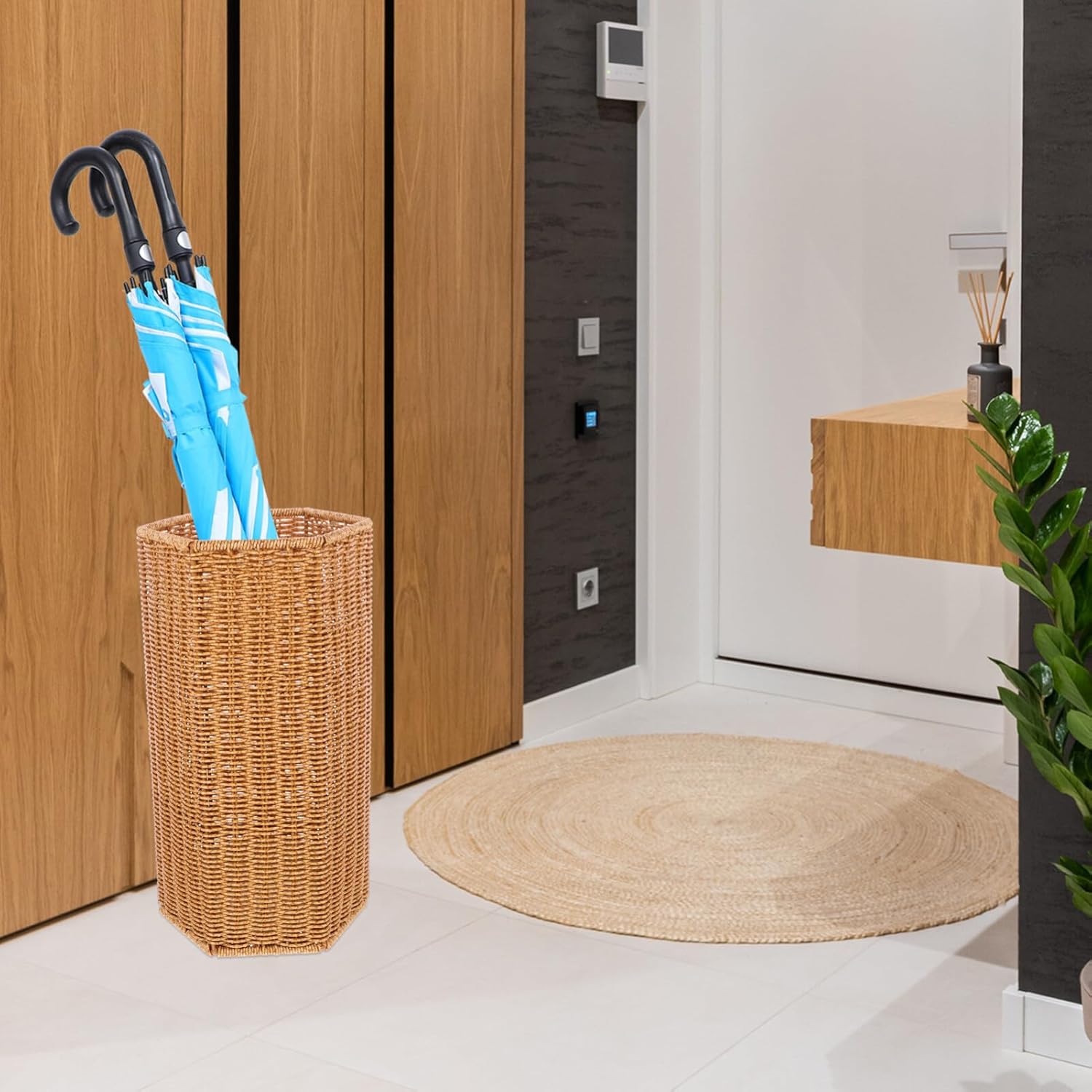 ABOOFAN Umbrella Holder for Entryway, Woven Umbrella Stand Tall Wicker Basket Cane Holder Stand Hand Woven Umbrella Rack Basket Floor Bucket Vase Walking Sticks Organizer, 39.50X21.00X19.00CM, Brown