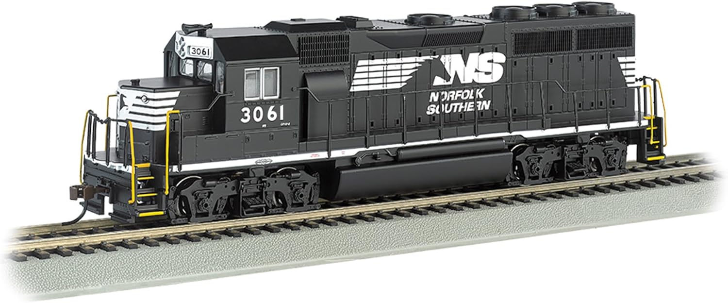 Bachmann Trains - EMD GP40 - DCC Sound Value Equipped Locomotive - Norfolk Southern #3061 - HO Scale