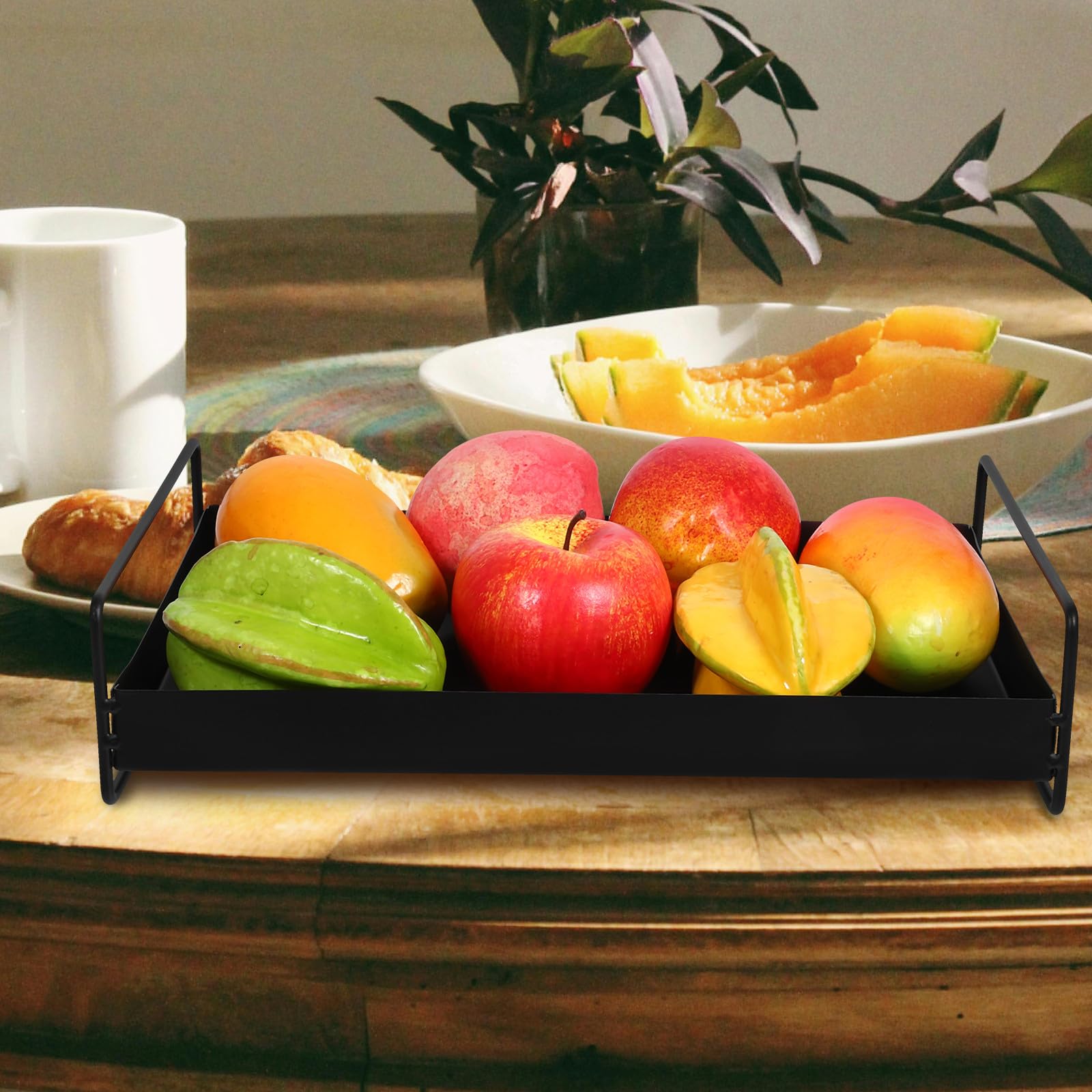 Mipcase Bandeja Metálica Rectangular para Servir con Asas Bandeja para Fruta y Aperitivos Plato Decorativo Negro para Mesa de Centro y Joyero 1 Unidad