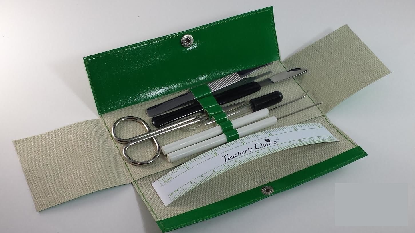 Dissecting Dissection Kit Set Student College Lab School Medical Science Elementary Introductory Anatomy Biology Bird Frog Pig Case