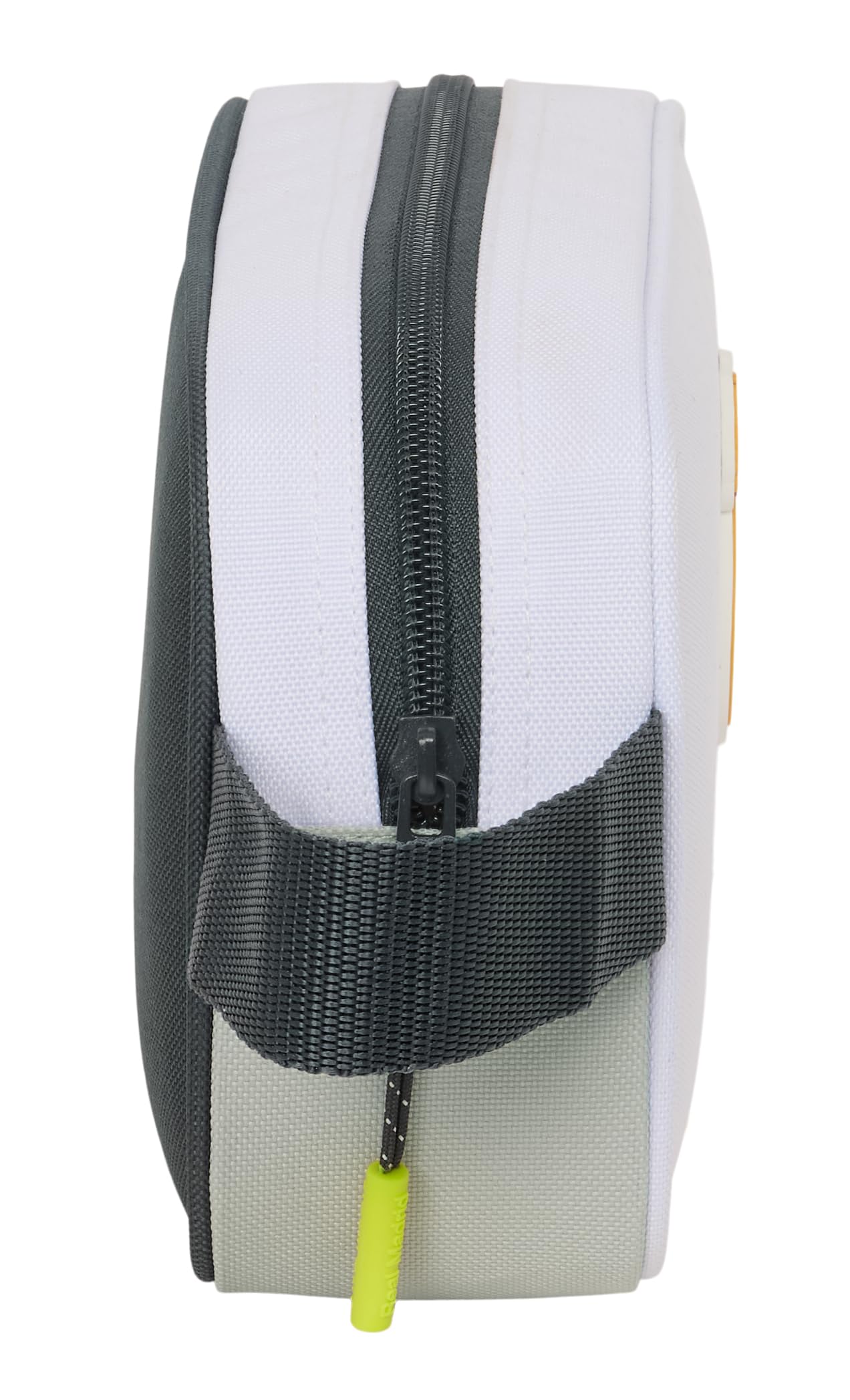 SAFTA Real Madrid EQUIPACIÓN 25/26 - Neceser Escolar Infantil Pequeño, Neceser, Ideal para Diferentes Edades, Cómodo y Versátil, Calidad y Resistencia, 22x8x13.5 cm