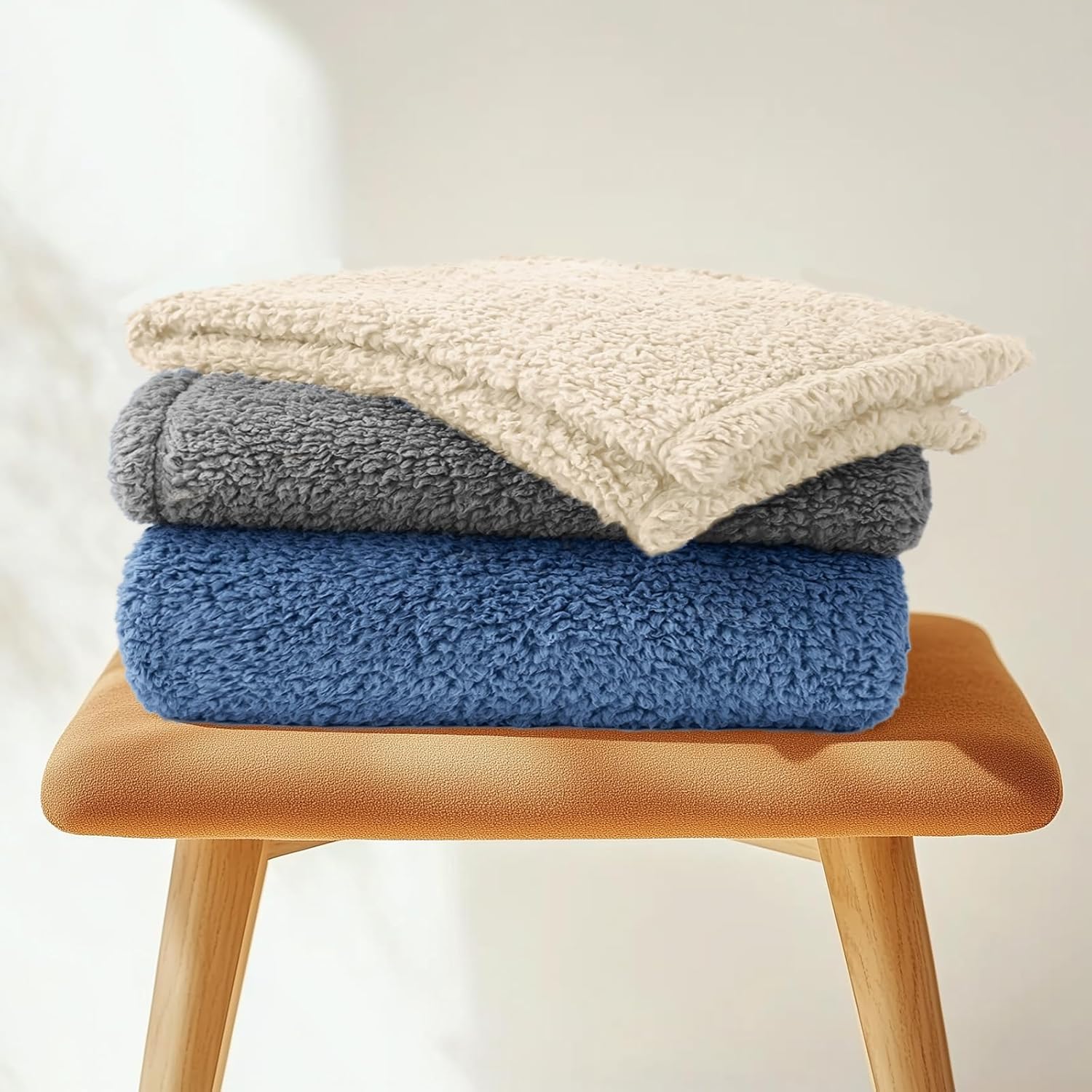 Luciphia Premium Fleece Pet Blanket for Small Medium Dogs Puppy Soft Sherpa Calming Cat Throw Blankets(Beige,57x40 inches)