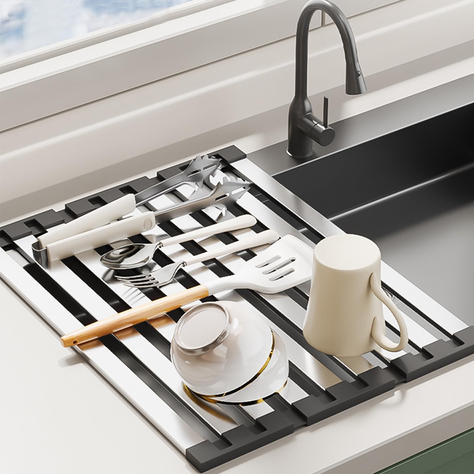 Égouttoir pour l'évier, Égouttoir de cuisine en acier inoxydable pliable, Tapis d'égouttoir, Grille d'égouttoir Résistant à la chaleur (50 x 32,5 cm)
