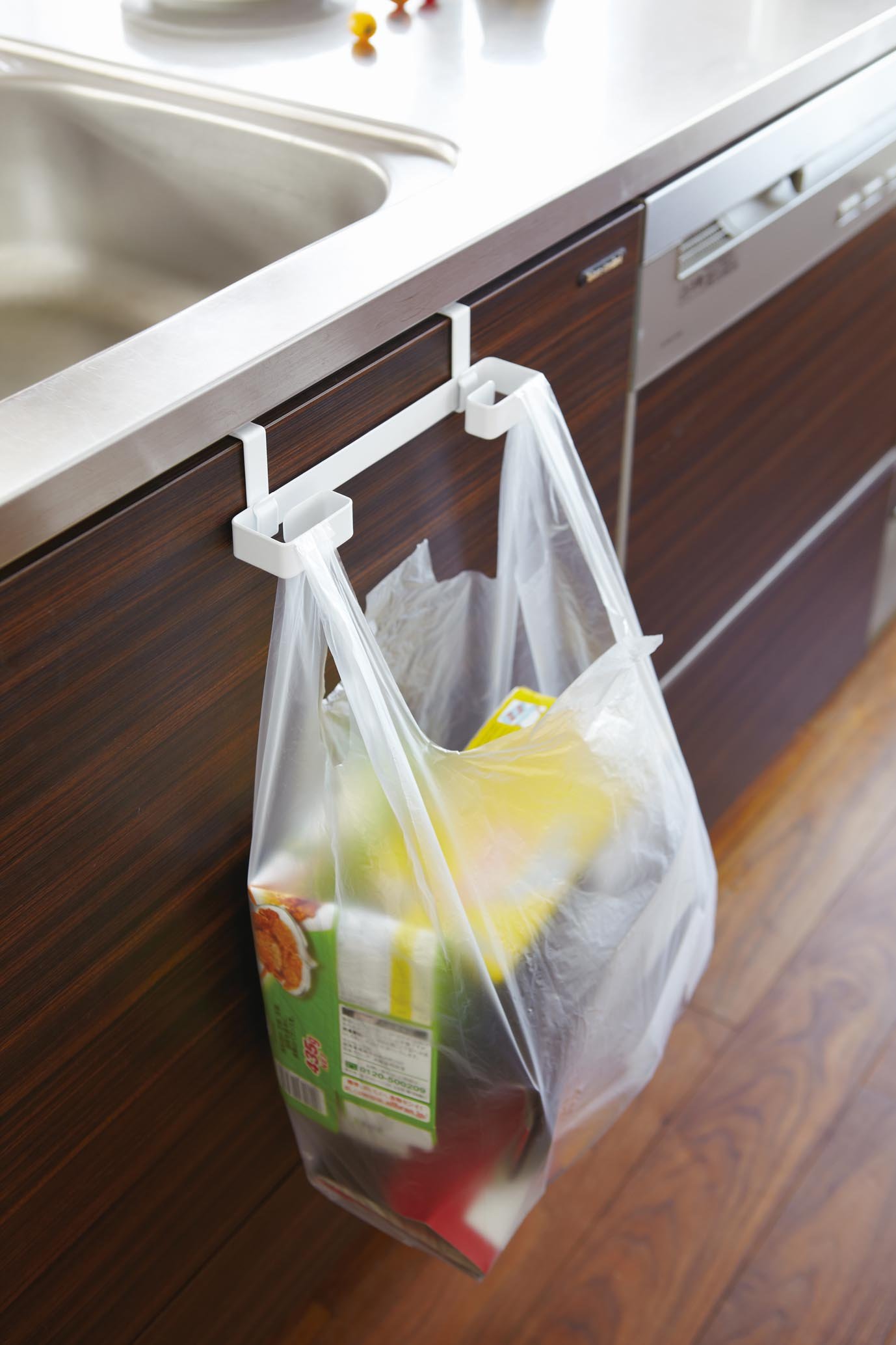 Yamazaki Businessman Plastic Shopping Bag and a Towel Hanger Plate White 7918