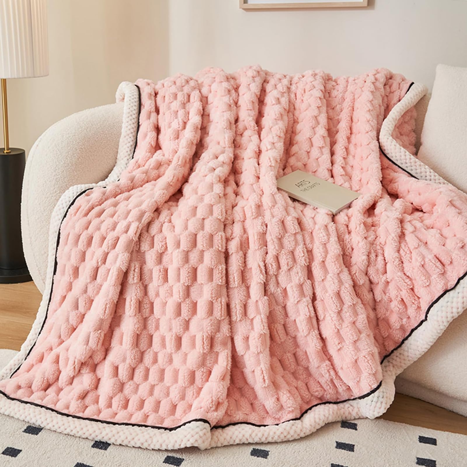 Cozy King Size Fleece Blanket for Bed & Sofa Warm Plush Throw Soft Flannel Comforter Thermal Relaxing Blanket (Pink 200 x 230cm)
