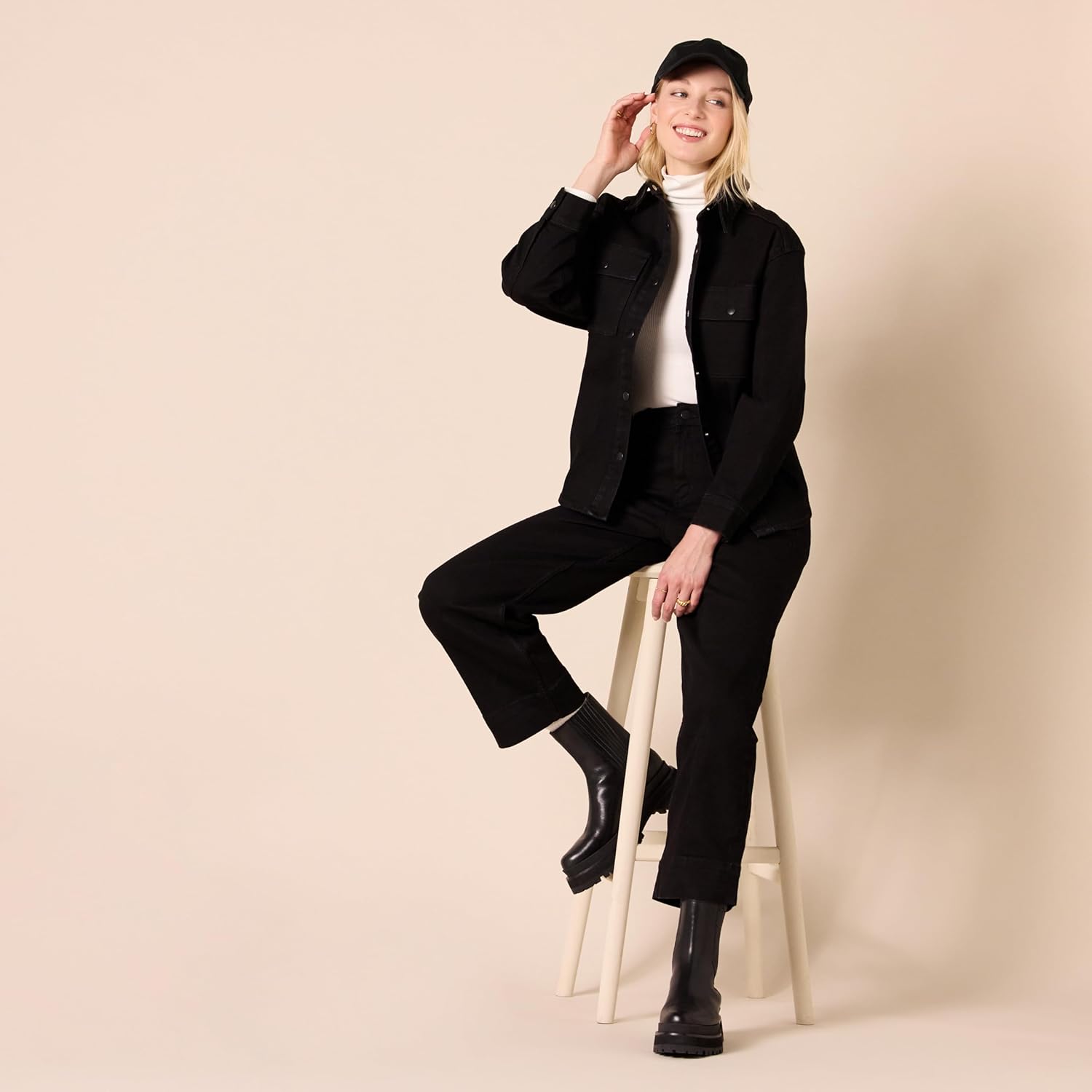 Amazon Essentials (Demi's Pick) Women's Oversized-Fit Heavyweight Denim Shirt Jacket - Image 4