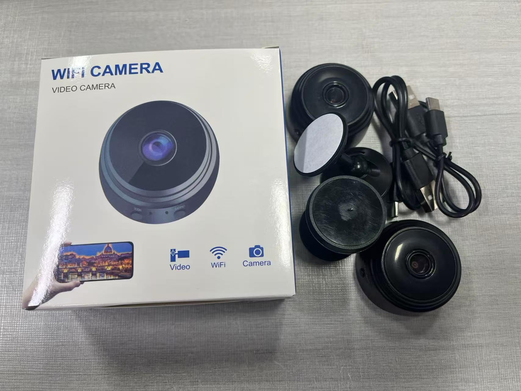 Mini Cámara de Seguridad WiFi, HD 1080P 2026 Mejorada Cámara Oculta para Uso Doméstico, Mini Camaras Espias con Visión Nocturna Interior/Exterior para Bebés, Mascotas L/X2 (Noir, 2 PCS Mini)