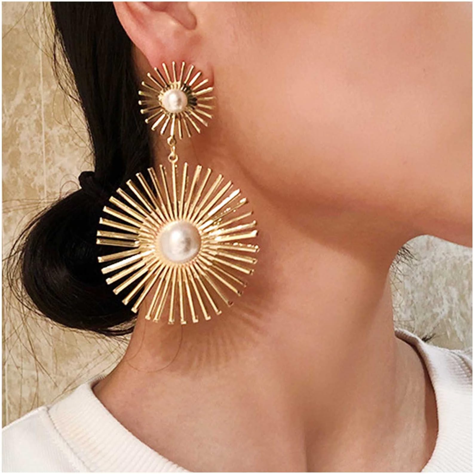 Punk Large Sunburst Studs Earrings Gold Pearl Sun Dangle Earrings Big Sun Ray Earrings Retro Personalized Statement Drop Earrings Jewelry for Women and Girls