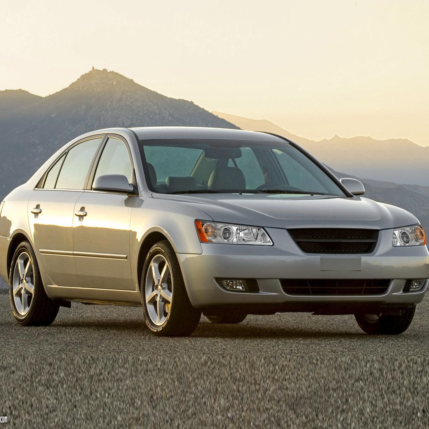 Headlight Assembly Compatible with 2006-2008 Hyundai Sonata GL GLS LX Driver & Passenger Side Pair (Bulbs Not Included)