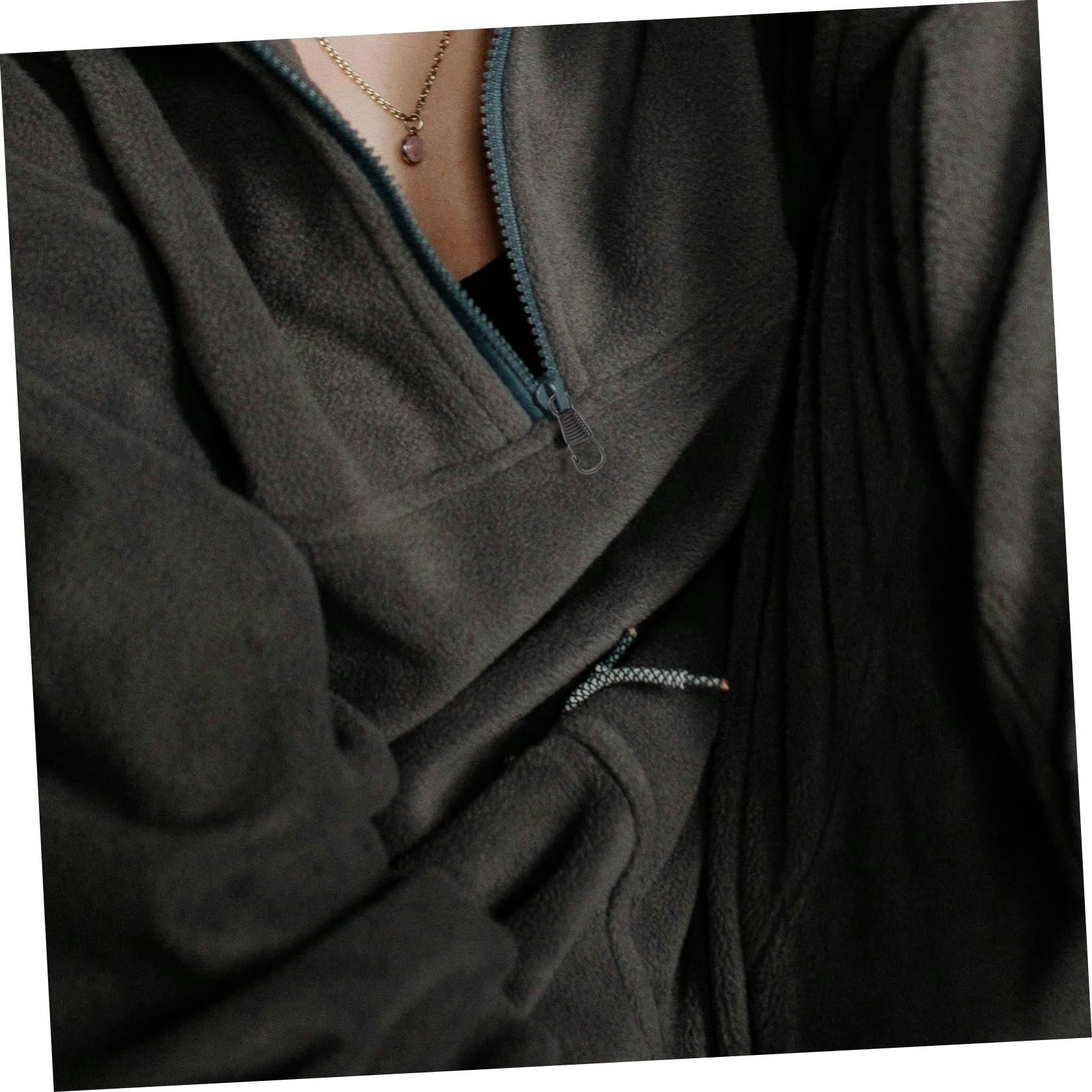 HAPINARY 30pcs Zipper Pull Replacement Tabs for Bags Coats Suitcases Metal Zipper Handle Accessories