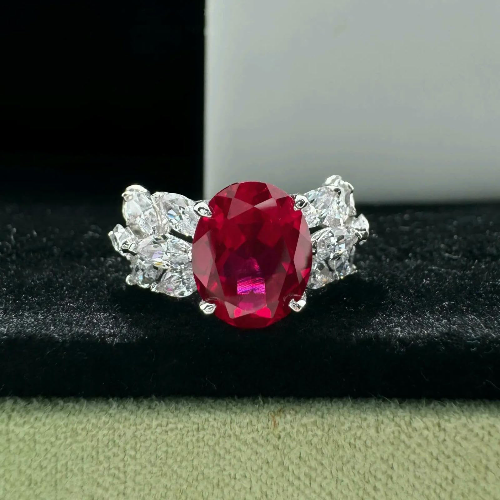 Platynowy pierścionek damski Vintage Hollow Marquise Wings zestaw z 3-karatowym owalnym rubinem i moissanitem - 6-czerwony
