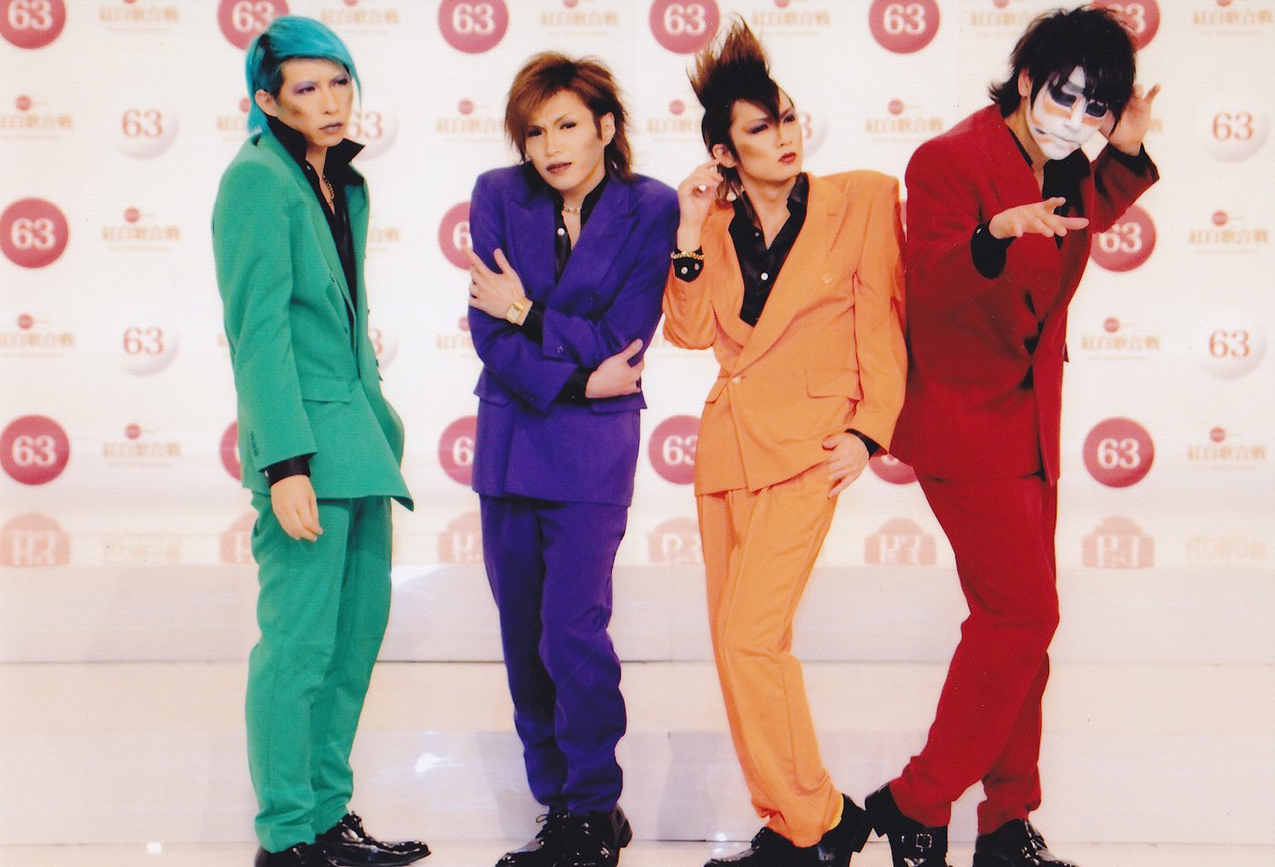 ゴールデンボンバー　生写真まとめ売り ゴールデンボンバー 生写真まとめ売り - メルカリ