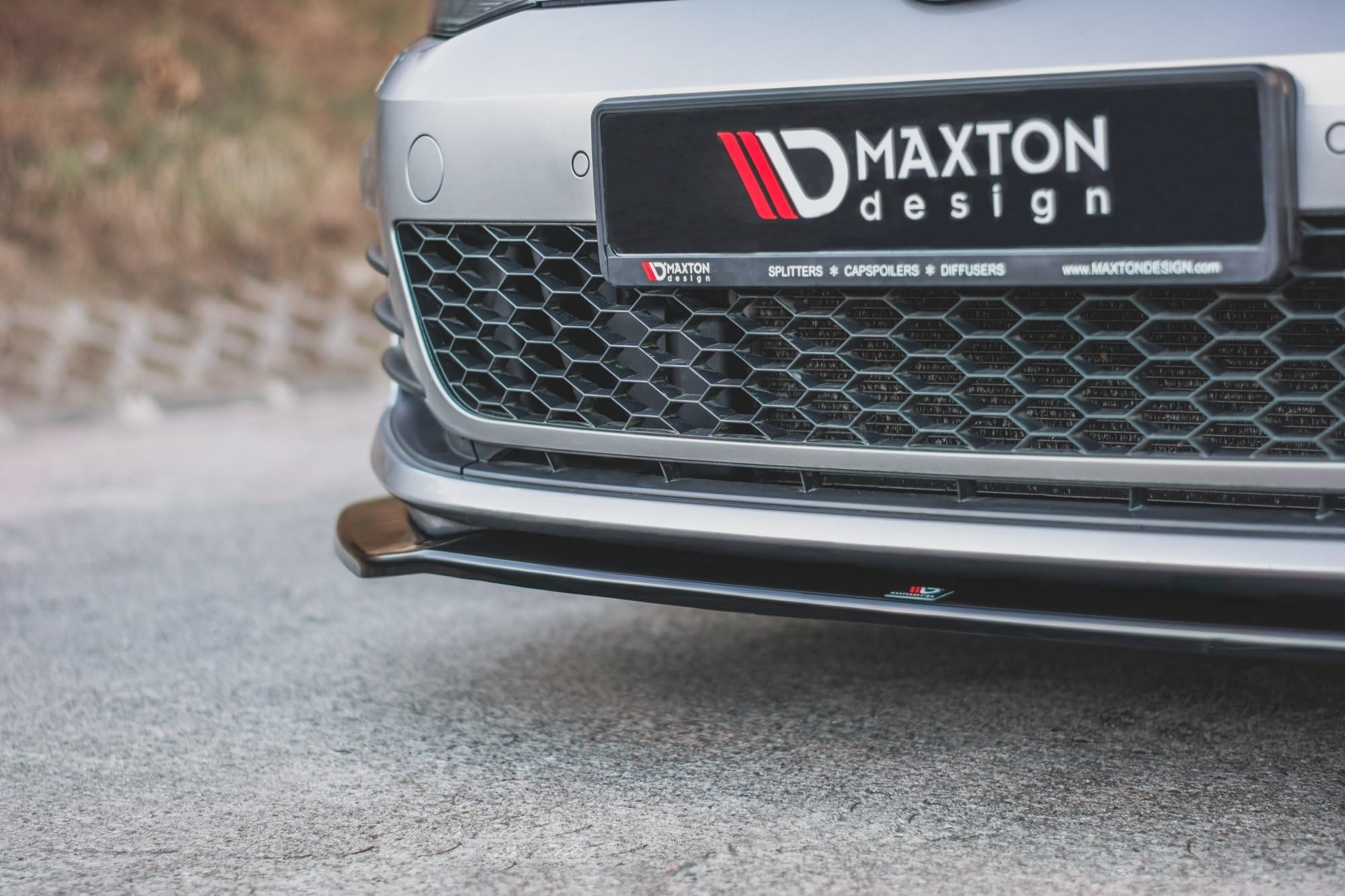 Maxton Design Frontlippe V.2 für VW Golf 7 GTI/GTD (2012-2016) Hochglanz schwarz