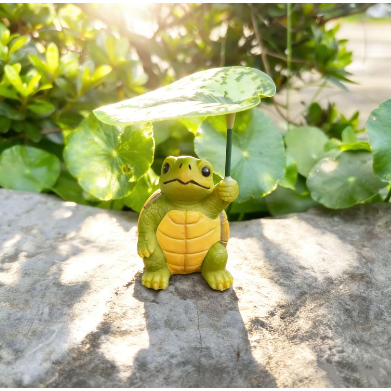 Sinlay Resin Frog Garden Ornaments with Lotus Leaf Umbrella, Turtle Elephant Frog Figurine for Garden Aquarium Fish Tank Decor, Frog and Umbrella Garden Statues Decorations (Turtle)