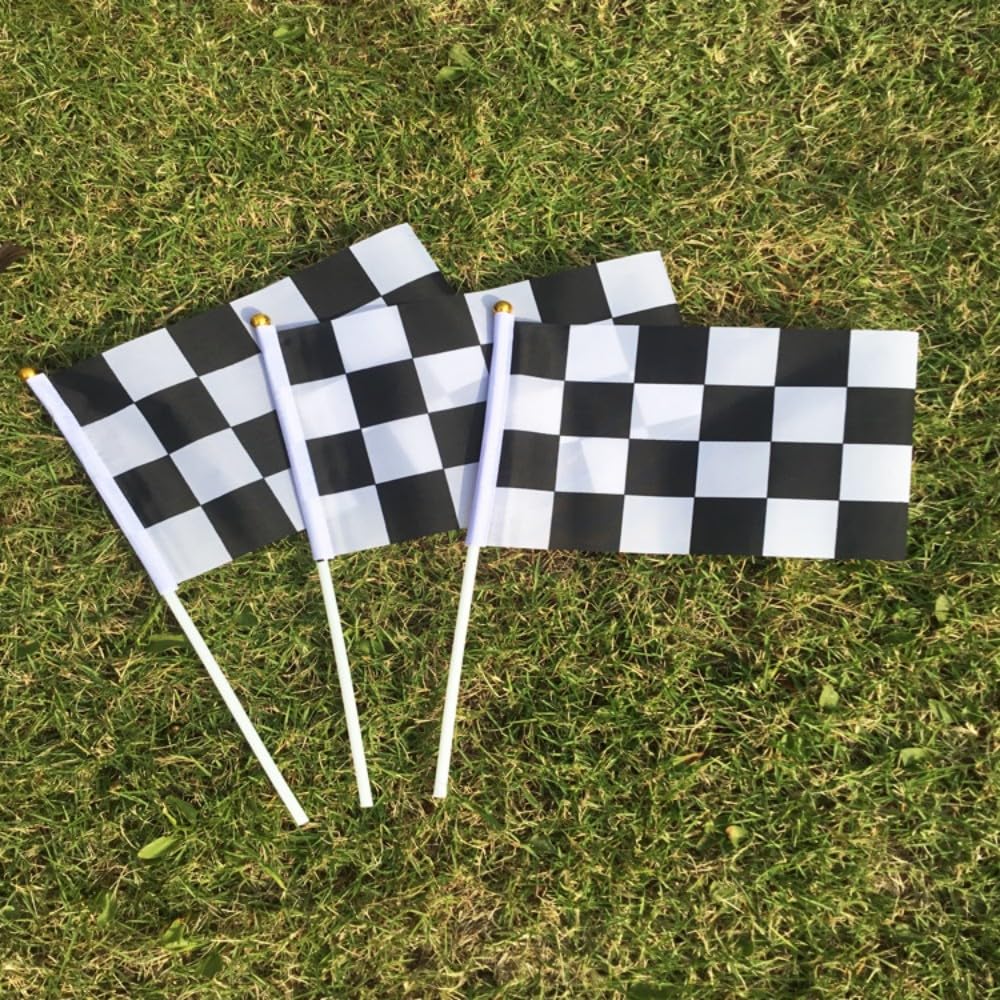 Bandiere Bianco e Nero a Manovella 50 Pezzi Bandiera a Scacchi per Festa Parate Giochi Calcio Decorazioni Auto da Corsa F1