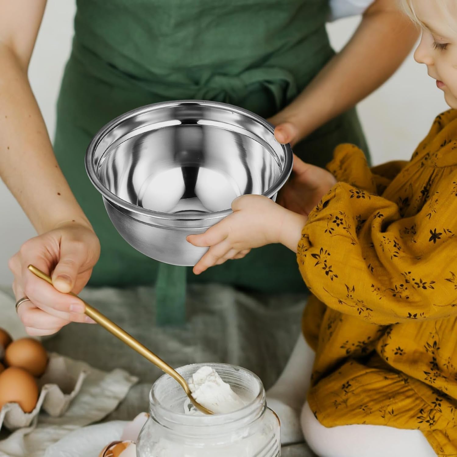 4 Pcs Stainless Steel Baking Mixing Bowls Set with Black Lids, Deep Kitchen Prep Bowls for Cooking, Dough, Salad, Stackable Compact Design (14cm, 16cm, 18cm, 20cm)