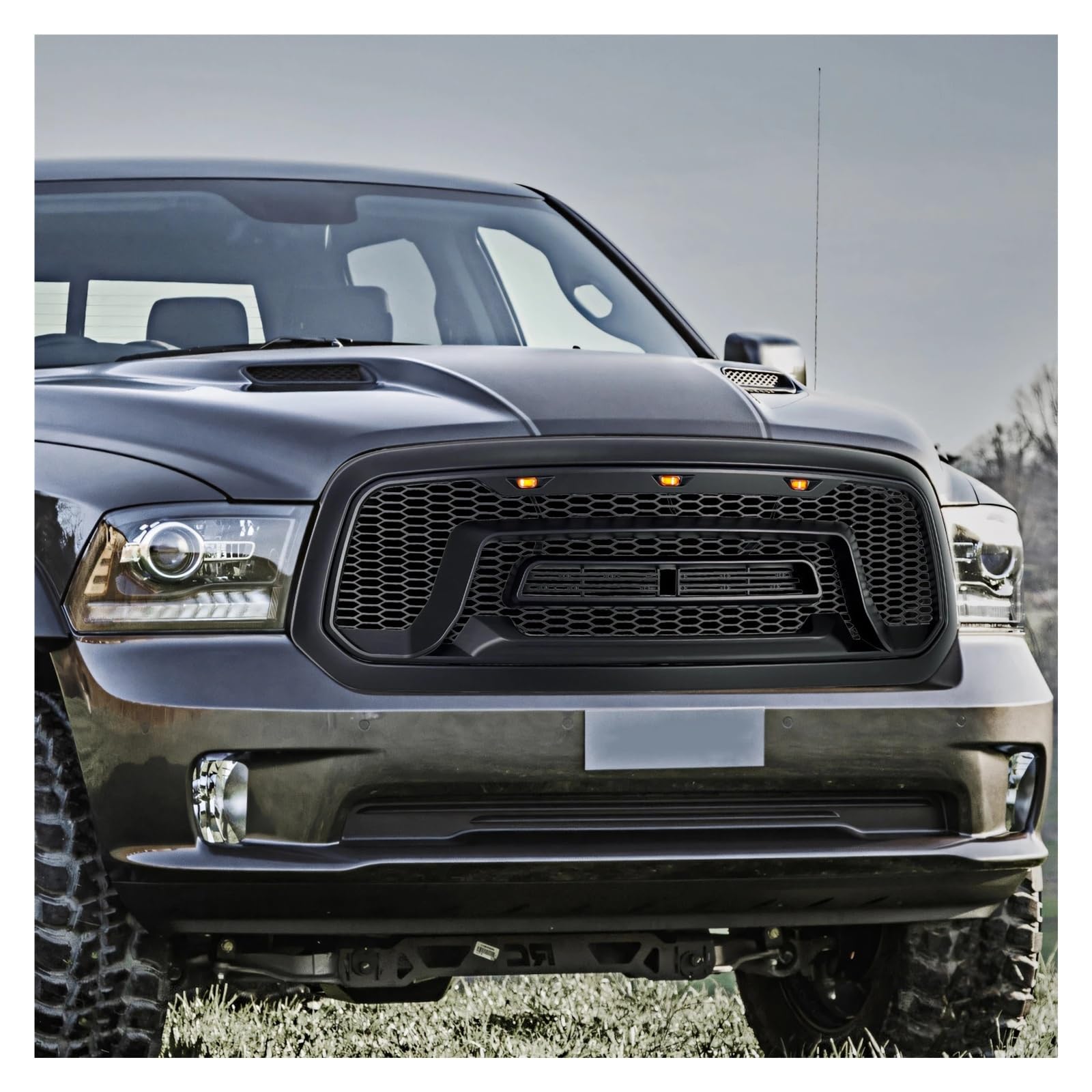 Pasuje doDodge Ram 1500 2013-2018 | Siatka górnego zderzaka przedniego grilla z literami i grillem LED