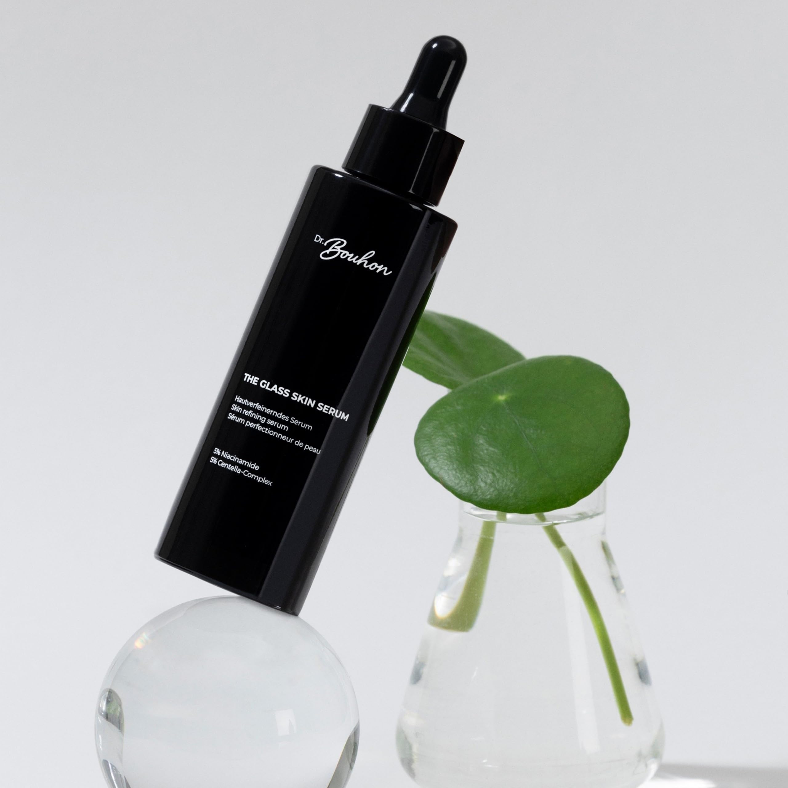 The Glass Skin Serum (50ml) – Glow & Balance Gesichtsserum mit Centella Asiatica, 5% Niacinamid & Postbiotika – verfeinert Poren & beruhigt sensible Haut – parfümfrei & vegan