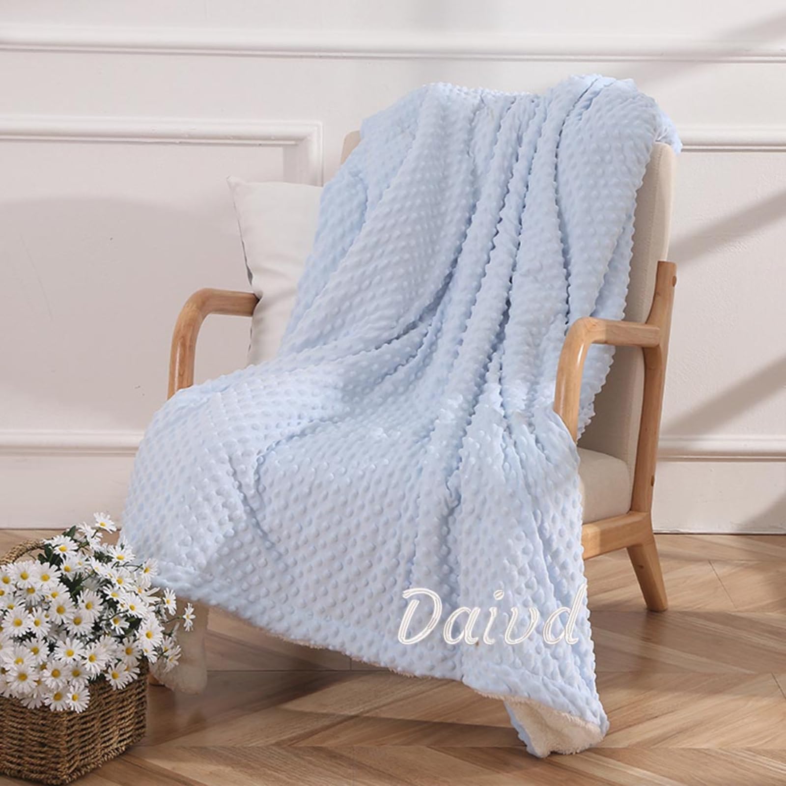 Couverture personnalisée bébé bleue 150x200cm brodée avec prénom