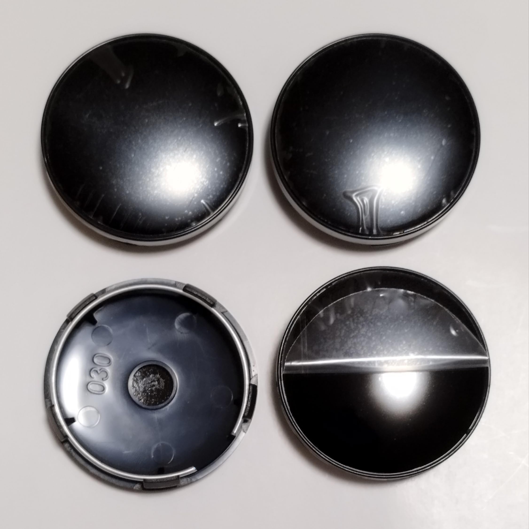 Amazon | ホイールセンターキャップ φ60mm シルバー 黒 カーボン 4枚 