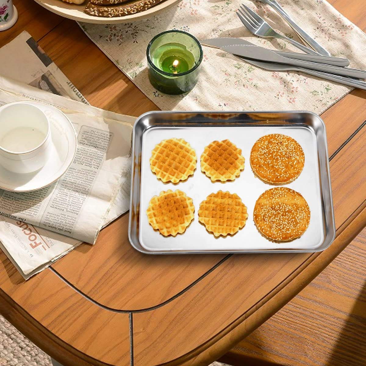 Wildone Ensemble de plaques de cuisson avec grille [2 plaques 2 grilles], plaque à biscuits en acier inoxydable avec grille de refroidissement, taille 30,5 x 25,4 x 2,5 cm, non toxique, robuste et