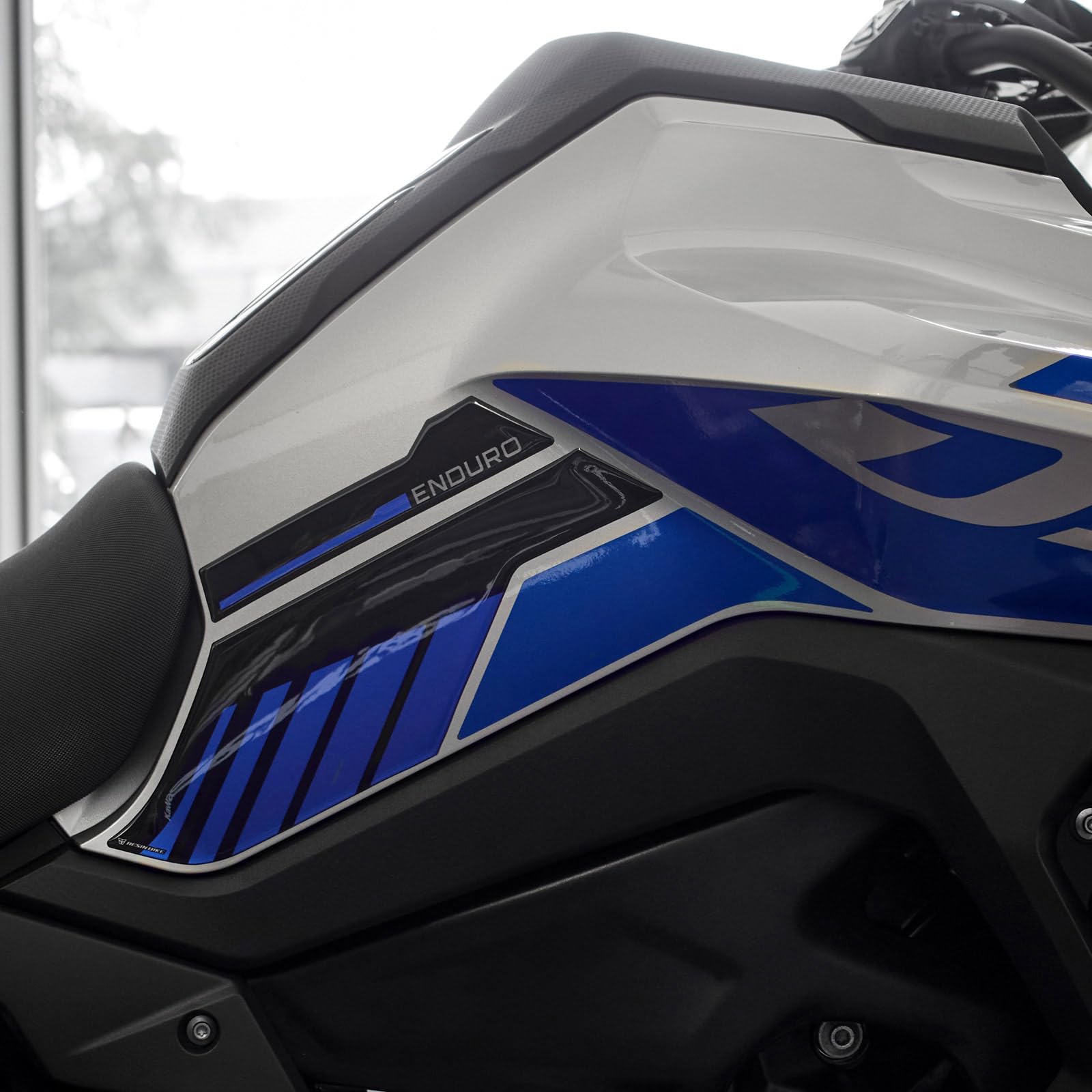 Autocollant Moto Compatibles Voge Valico 900DSX Protections Réservoir