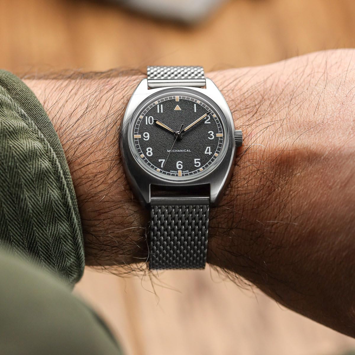 WatchGecko Correa de reloj de malla clásica, acabado pulido o satinado, 18-22 mm, correa de repuesto de acero inoxidable para hombre, barras de resorte de liberación rápida para cambios fáciles