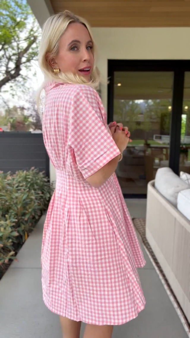 Yeokou Women Mini Shirt Dress Gingham Plaid Short Sleeve Pleated Button Down Dresses Summer Casual Sundress with Pockets(Black-S) at Amazon Women's Clothing store