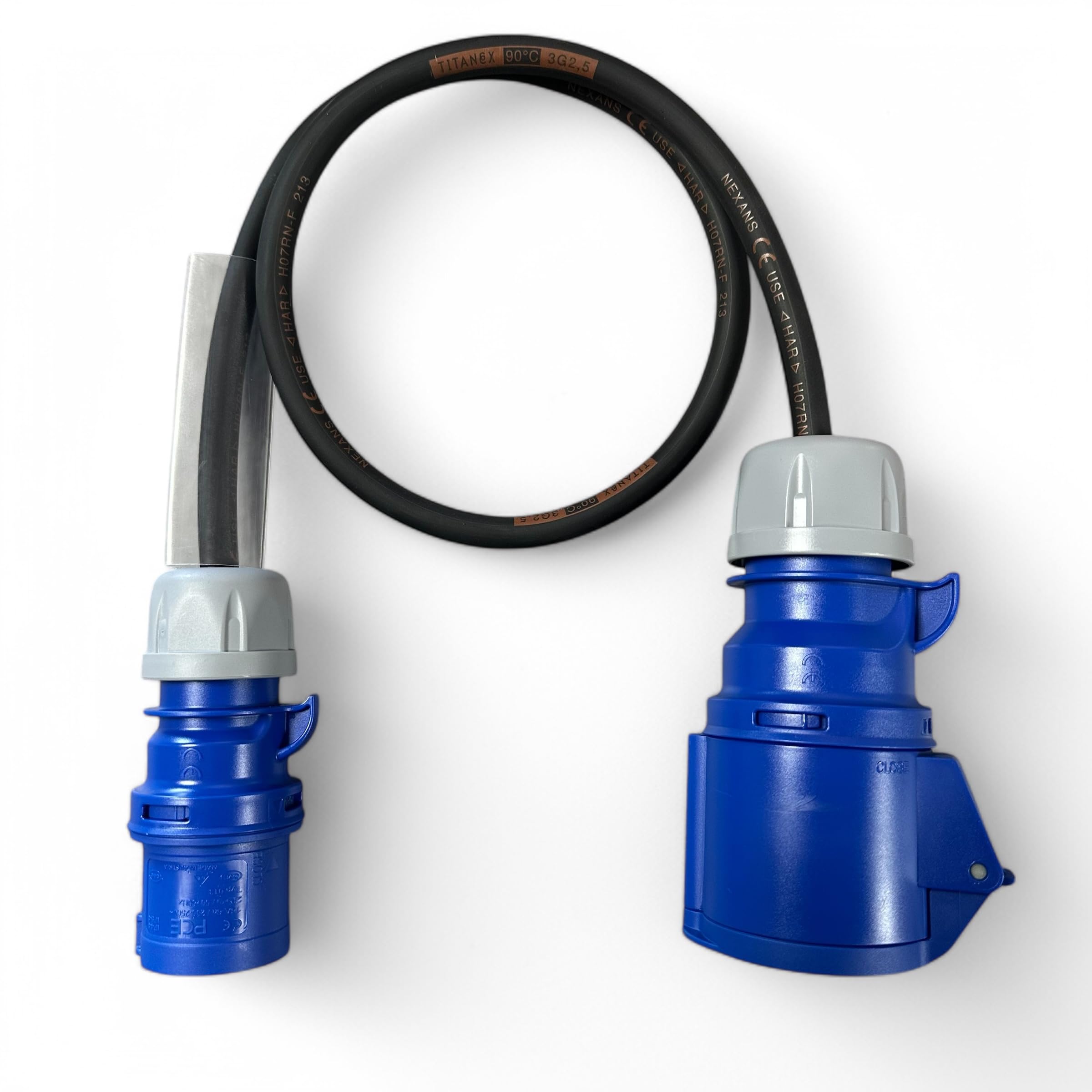 16 Amp Plug to 32 Amp Socket Adaptor - PCE Blue - Heavy Duty H07RN-F Rubber Cable - 16A-32A Adapter Converter Lead (1 Metre)