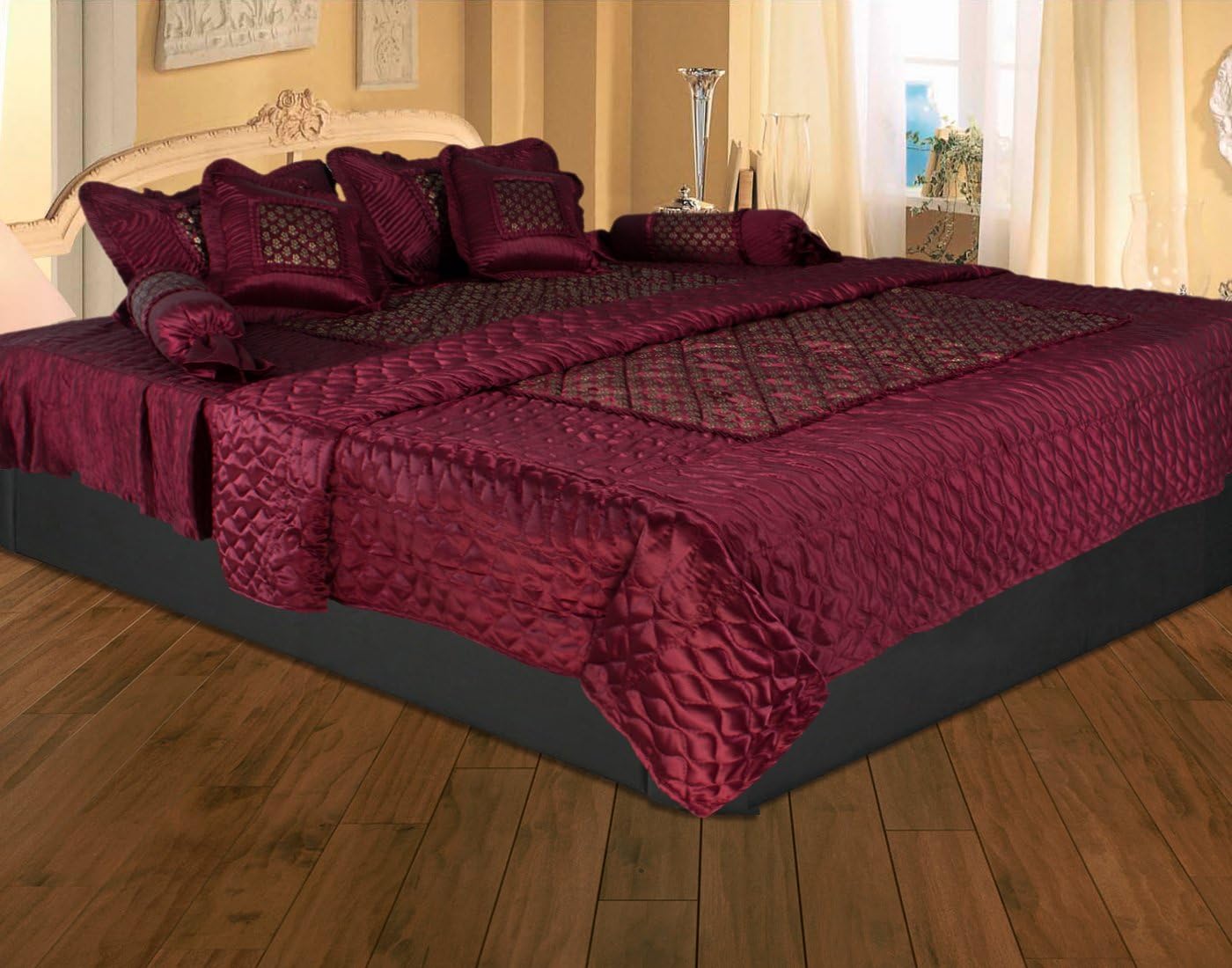 350 TC Silk Floral Bedding Set (Maroon, King Size)