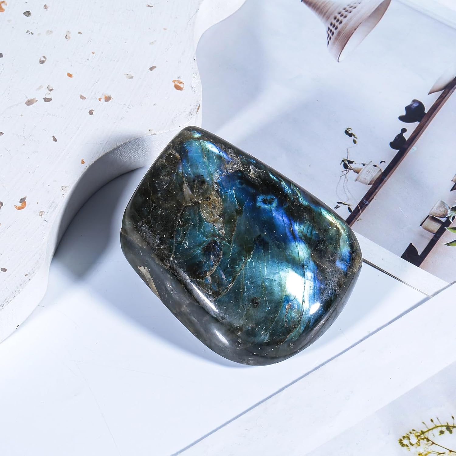 mookaitedecor Natural Labradorite Stone Slab Specimen, Irregular Polished Self Standing Palm Stone for Meditation Home Decor Crystal Collectible, 0.66-0.88 LB